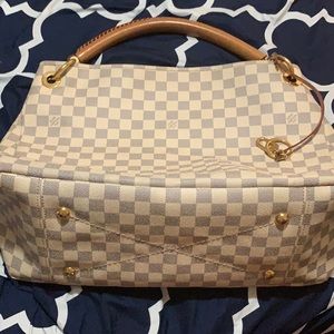 Authentic  Azur Hobo